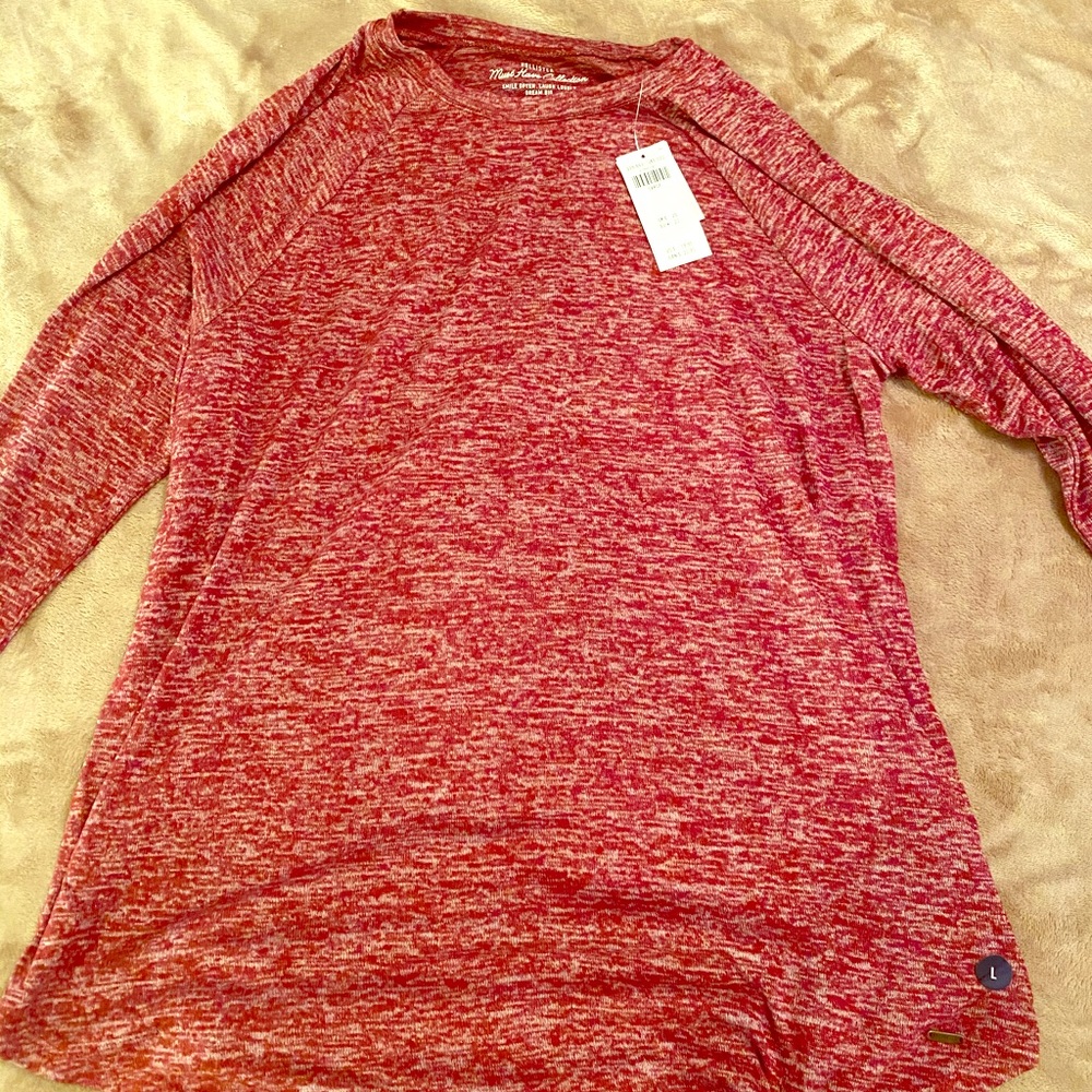 Hollister shirt